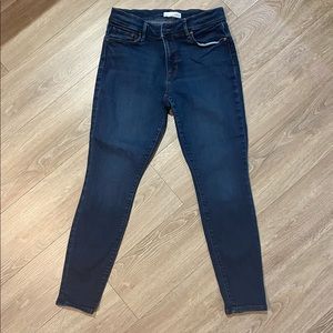 Women’s jeans
